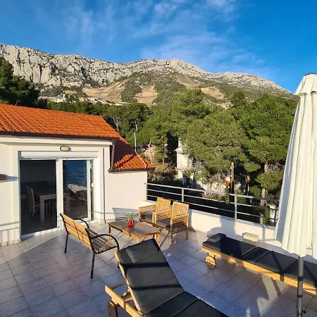 Toro * Sveta Nedelja (Hvar)