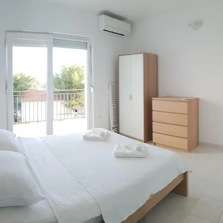 Toro Apartman Sveta Nedelja